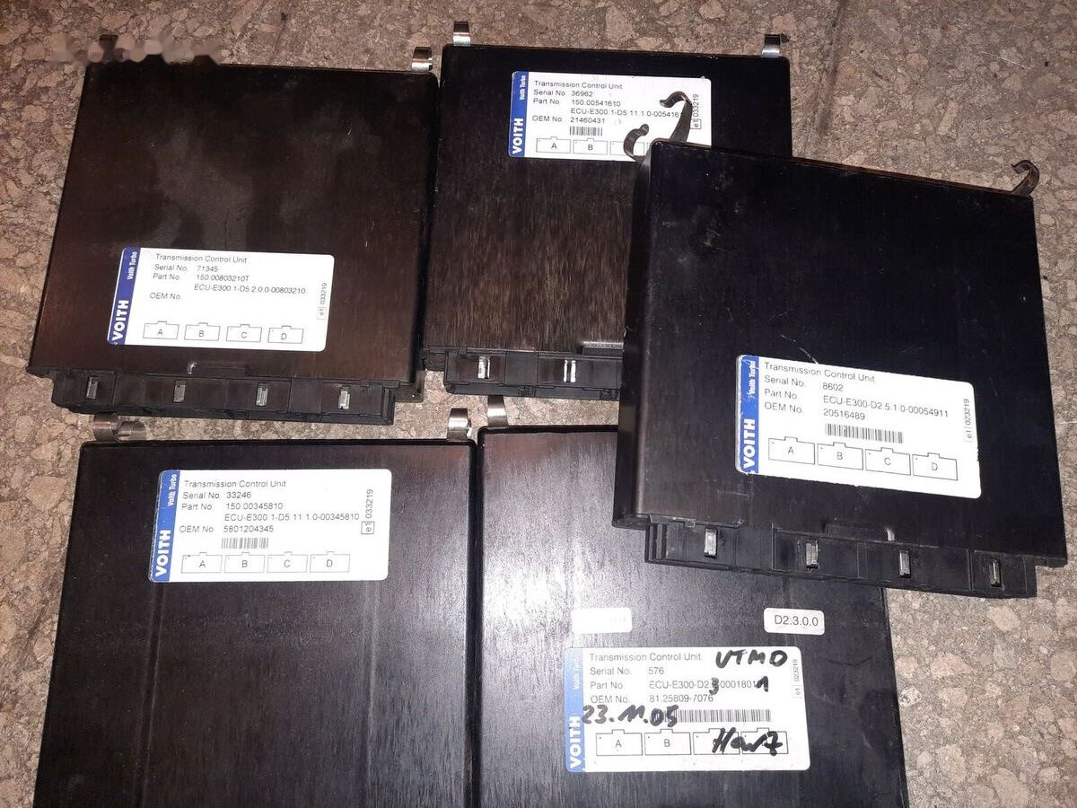 Voith ECU-E300 D2.3.0.0-00018011 MAN Volvo - Unidad de control para Autobús: foto 3 Voith ECU-E300 D2.3.0.0-00018011 MAN Volvo - Unidad de control para Autobús: foto 3