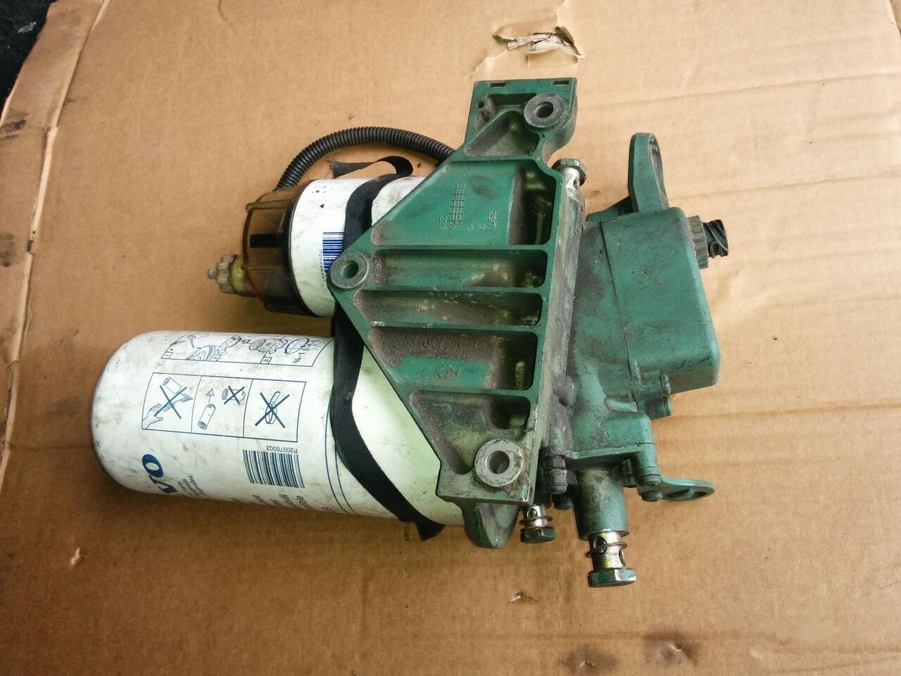 Volvo Pompa podkachki ABLU B12 s podkachkoy Volvo B12 - Filtro de combustible para Autobús: foto 4 Volvo Pompa podkachki ABLU B12 s podkachkoy Volvo B12 - Filtro de combustible para Autobús: foto 4