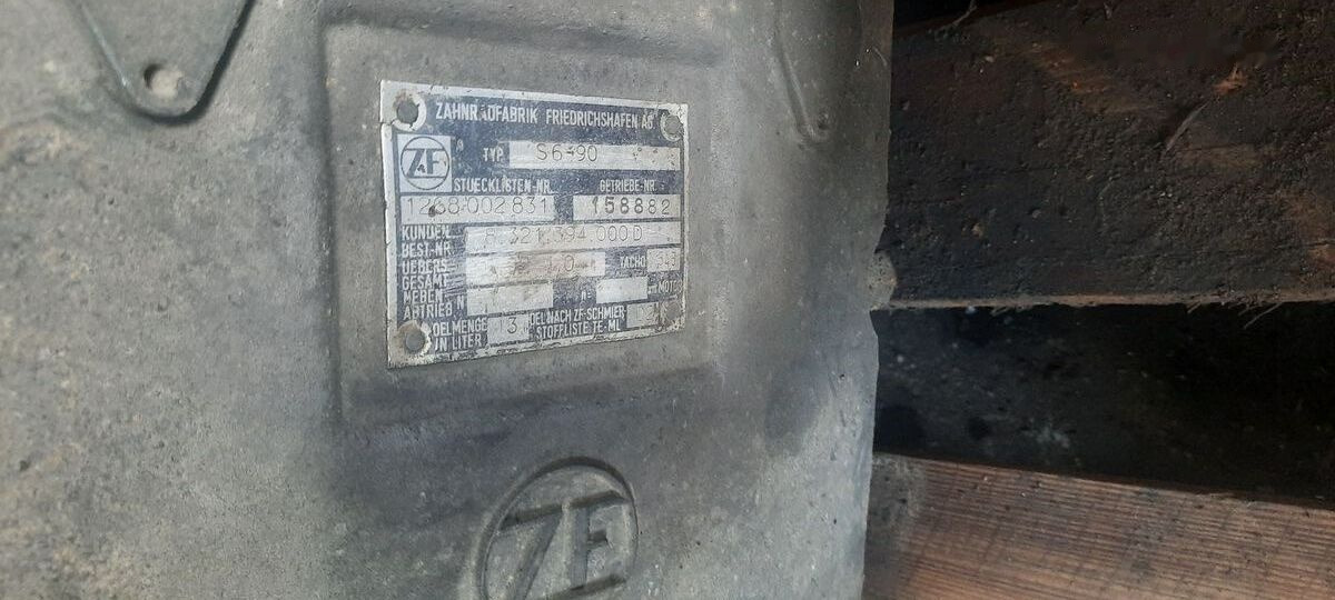 ZF S6-90 Mercedes-Benz OM405 - Caja de cambios para Autobús: foto 4 ZF S6-90 Mercedes-Benz OM405 - Caja de cambios para Autobús: foto 4