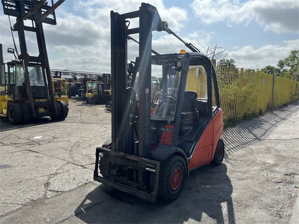 Linde H30D - Carretilla elevadora diésel: foto 2 Linde H30D - Carretilla elevadora diésel: foto 2