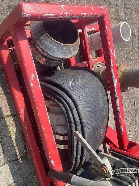Bok met mestslangen en koppelingen - Esparcidor de estiércol: foto 5 Bok met mestslangen en koppelingen - Esparcidor de estiércol: foto 5