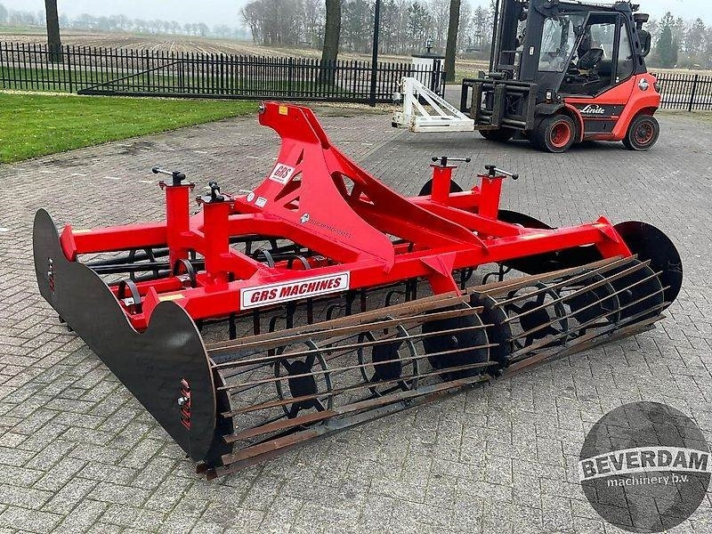 GRS Vento 3001 Zaaibedbereider Frontaanbouw - Equipo para trabajo del suelo: foto 2 GRS Vento 3001 Zaaibedbereider Frontaanbouw - Equipo para trabajo del suelo: foto 2