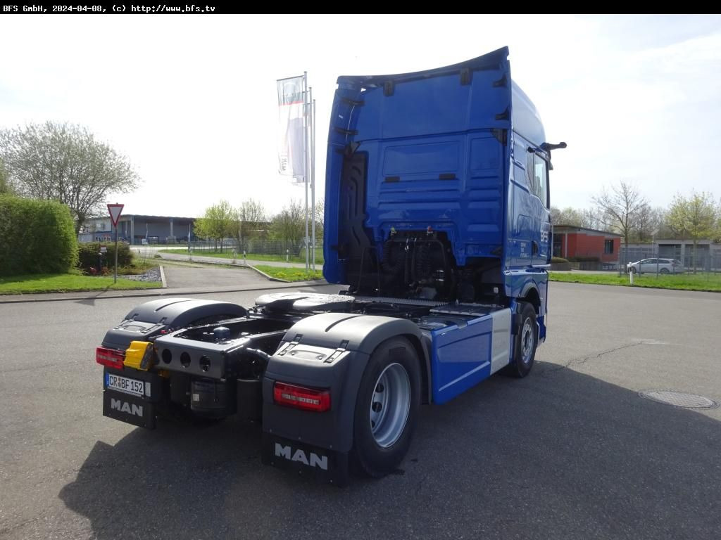 MAN TGX (TG3) 18.520 4x2 BL SA Digitales Spiegelsyst MAN TGX (TG3) 18.520 4x2 BL SA Digitales Spiegelsyst - Cabeza tractora: foto 2 MAN TGX (TG3) 18.520 4x2 BL SA Digitales Spiegelsyst MAN TGX (TG3) 18.520 4x2 BL SA Digitales Spiegelsyst - Cabeza tractora: foto 2