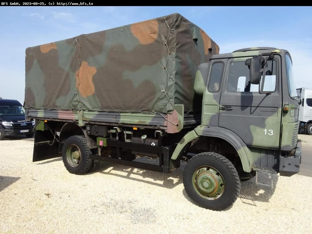 Iveco Magirus 110-17 AW oldtimerfähig - Camión lona: foto 1 Iveco Magirus 110-17 AW oldtimerfähig - Camión lona: foto 1