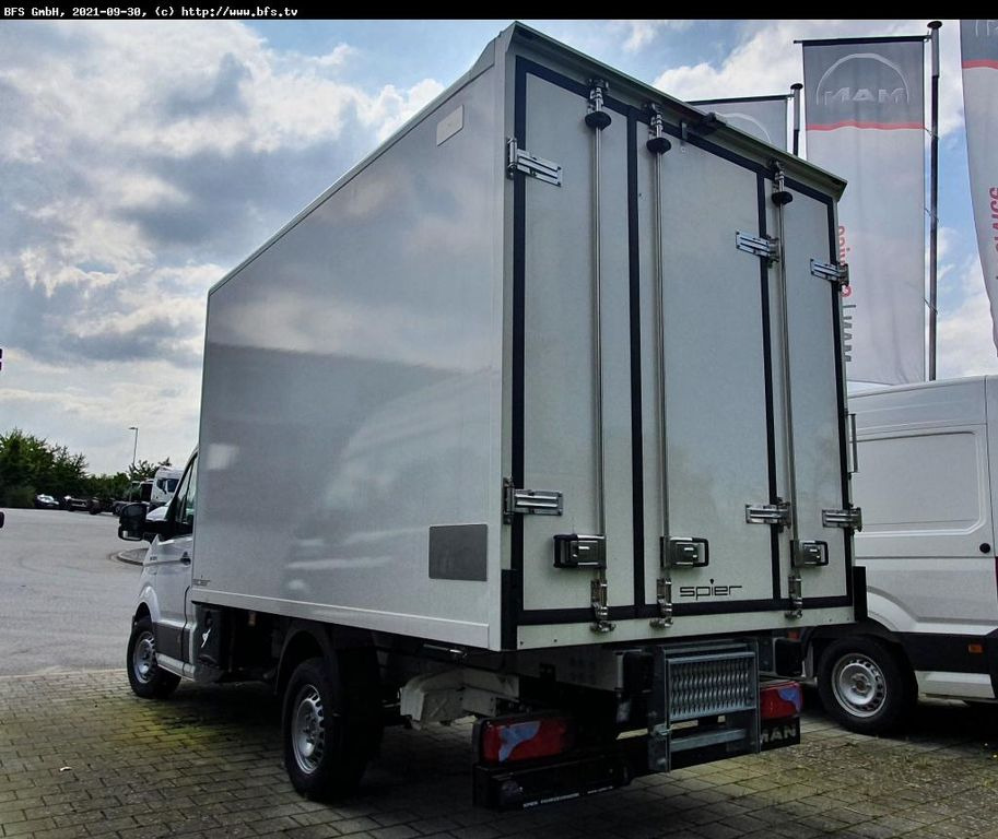 MAN TGE 3.140 4x2 F SB Bi-Temp Kühlkoffer, Carrier P MAN TGE 3.140 4x2 F SB Bi-Temp Kühlkoffer, Carrier P - Furgoneta frigorifica: foto 3 MAN TGE 3.140 4x2 F SB Bi-Temp Kühlkoffer, Carrier P MAN TGE 3.140 4x2 F SB Bi-Temp Kühlkoffer, Carrier P - Furgoneta frigorifica: foto 3