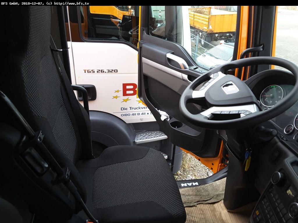 MAN TGS 28.320 6x2-4 BL HS HL Olympus 23W - Omni-DEK - Camión de basura: foto 4 MAN TGS 28.320 6x2-4 BL HS HL Olympus 23W - Omni-DEK - Camión de basura: foto 4