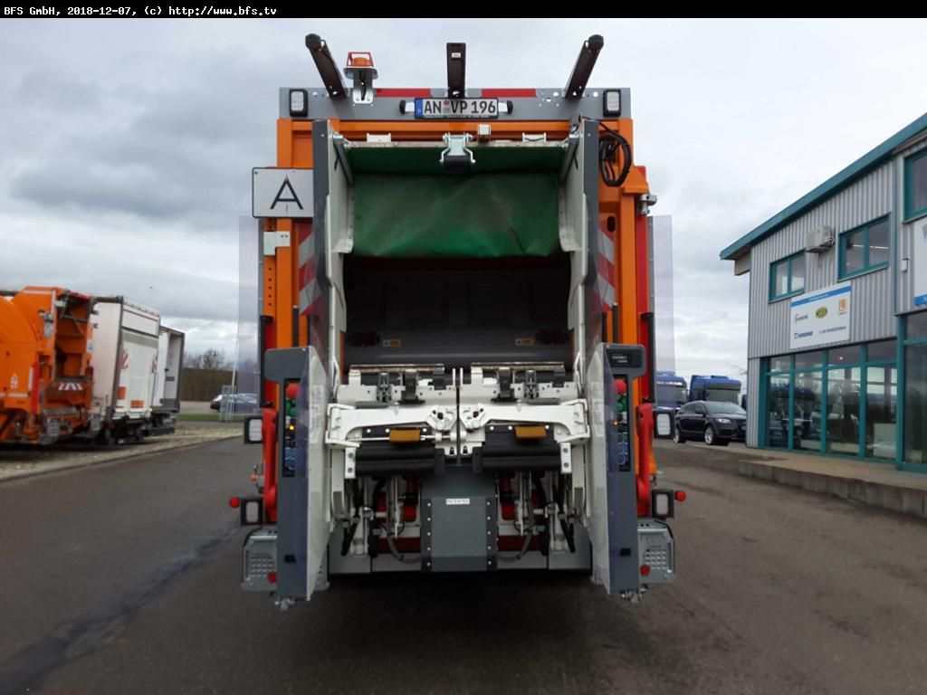 MAN TGS 28.320 6x2-4 BL HS HL Olympus 23W - Omni-DEK - Camión de basura: foto 3 MAN TGS 28.320 6x2-4 BL HS HL Olympus 23W - Omni-DEK - Camión de basura: foto 3