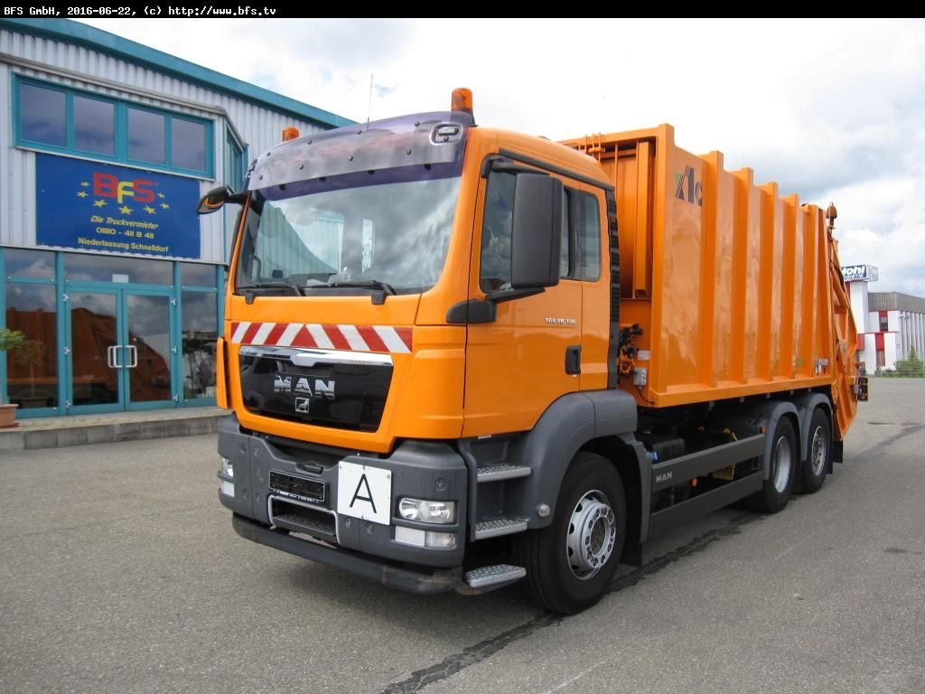 Camión de basura MAN TGS 28.320 6x2-4 BL Sperrmüll Haller M21 x1 C oh: foto 1