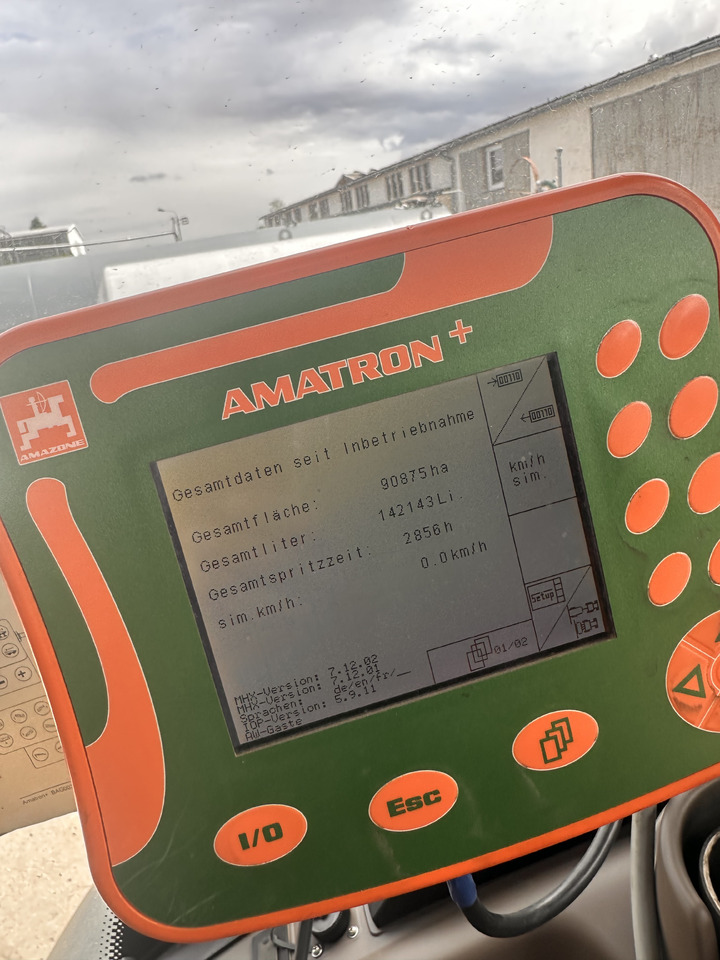 Pulverizador arrastrado AMAZONE UX 6200 36m GPS: foto 12