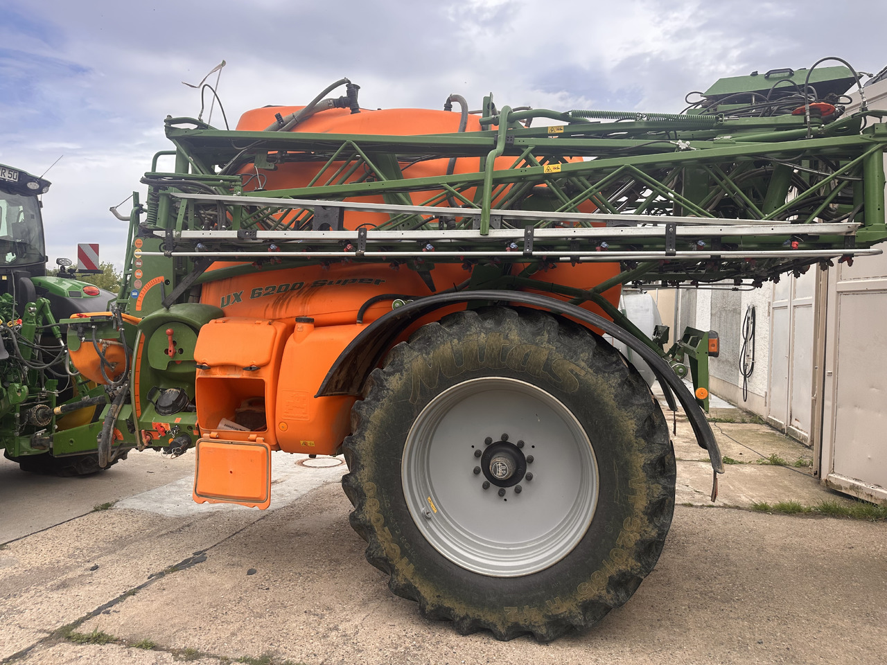 Pulverizador arrastrado AMAZONE UX 6200 36m GPS: foto 20