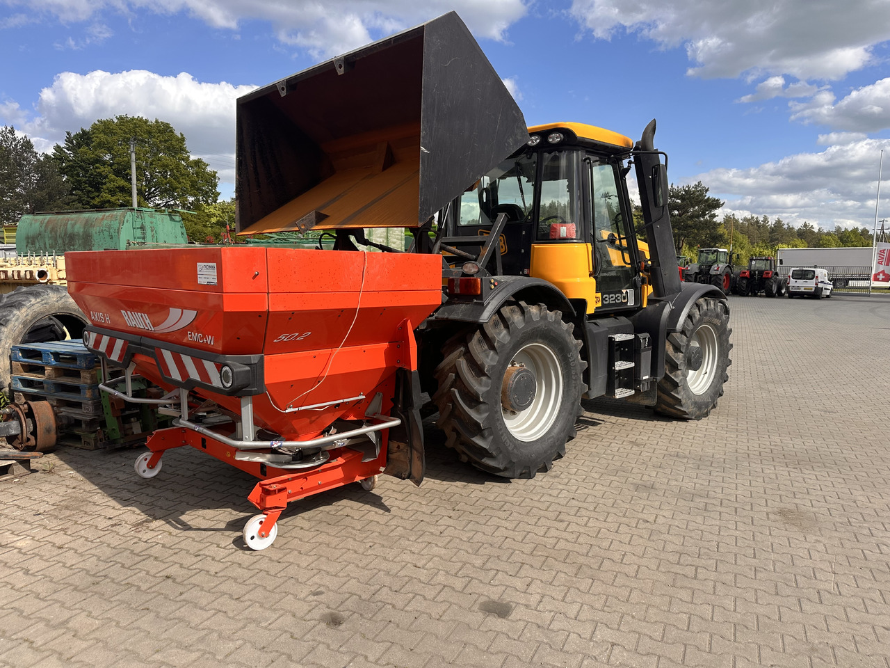 JCB FASTRAC 3230 - Tractor: foto 2 JCB FASTRAC 3230 - Tractor: foto 2