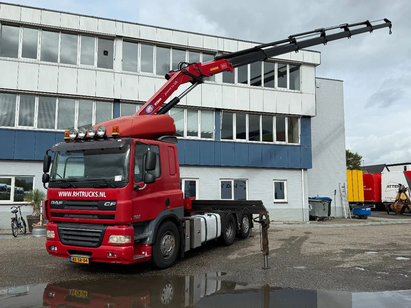 DAF CF 85.410 6X2 EURO 5 + HMF 3000K6 + REMOTE CONTROL - Cabeza tractora: foto 1 DAF CF 85.410 6X2 EURO 5 + HMF 3000K6 + REMOTE CONTROL - Cabeza tractora: foto 1