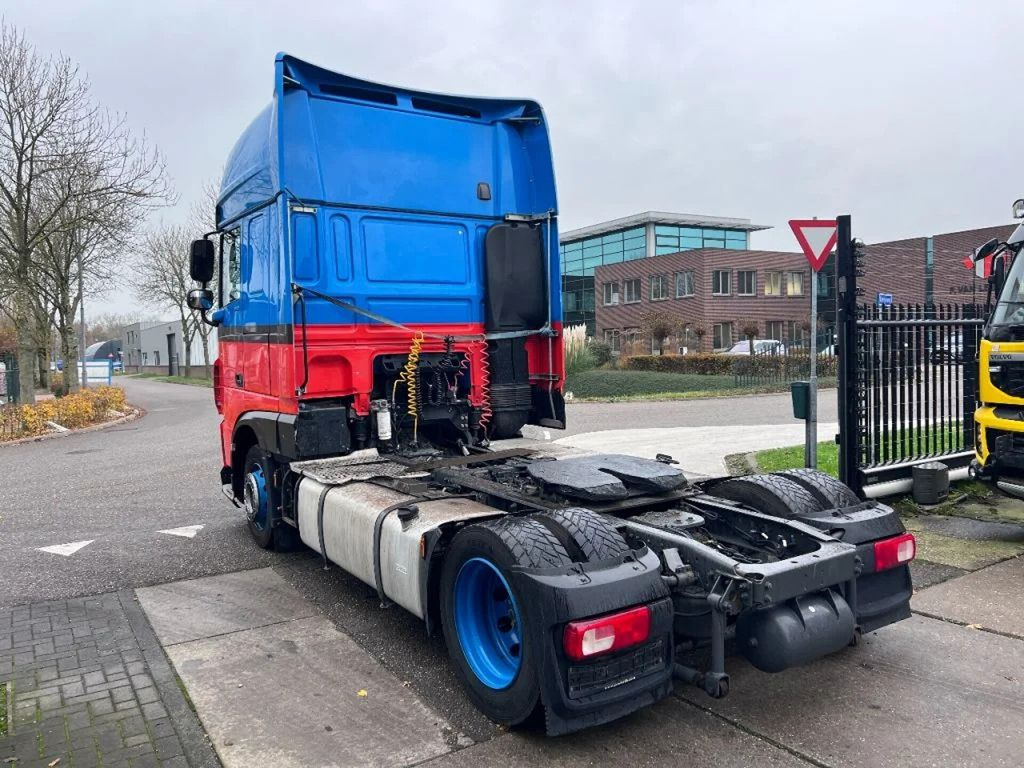 Cabeza tractora DAF XF 440 4X2 MEGA 678.649km: foto 6