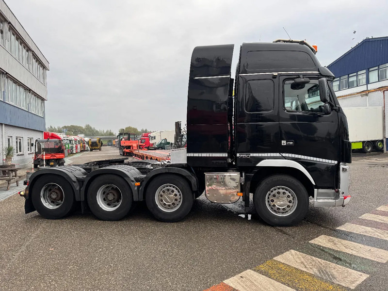 Volvo FH 16.750 8X4 - 160 TON + RETARDER - Cabeza tractora: foto 4 Volvo FH 16.750 8X4 - 160 TON + RETARDER - Cabeza tractora: foto 4