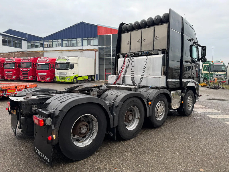 Volvo FH 16.750 8X4 - 160 TON + RETARDER - Cabeza tractora: foto 5 Volvo FH 16.750 8X4 - 160 TON + RETARDER - Cabeza tractora: foto 5