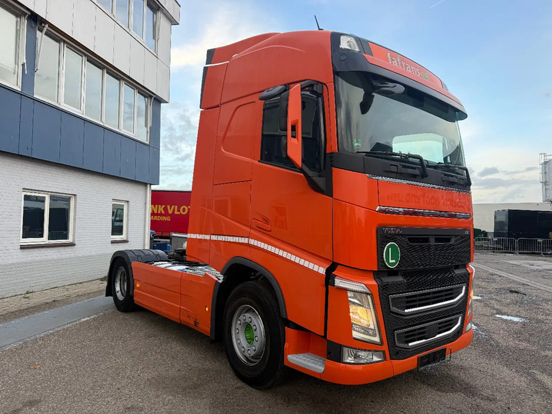 Volvo FH 460 4X2 EURO 6 + I-SHIFT + I-PARKCOOL - Cabeza tractora: foto 4 Volvo FH 460 4X2 EURO 6 + I-SHIFT + I-PARKCOOL - Cabeza tractora: foto 4