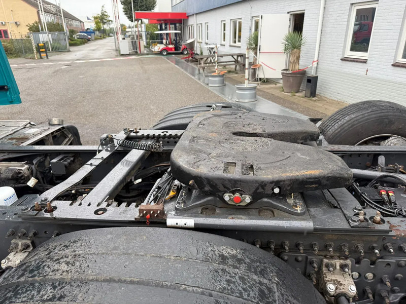 Cabeza tractora Volvo FH 460 6X2 EURO 6 - FH5: foto 8 Cabeza tractora Volvo FH 460 6X2 EURO 6 - FH5: foto 8