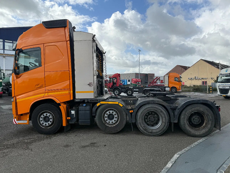 Volvo FH 540, 8X4, 490049 KM, INTARDER TUV 30-06-2026 - Cabeza tractora: foto 4 Volvo FH 540, 8X4, 490049 KM, INTARDER TUV 30-06-2026 - Cabeza tractora: foto 4