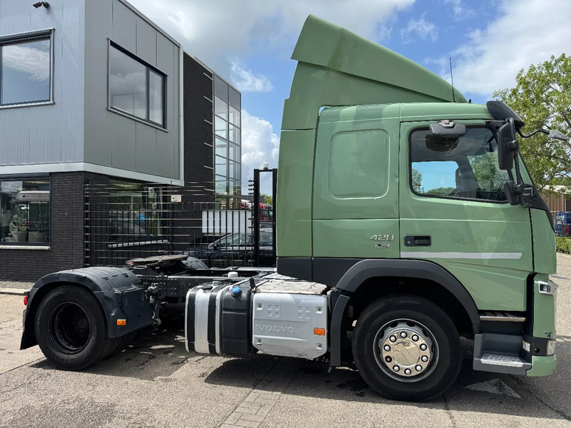 Volvo FM 420 4X2 - DIESEL & LNG GAS - Cabeza tractora: foto 4 Volvo FM 420 4X2 - DIESEL & LNG GAS - Cabeza tractora: foto 4