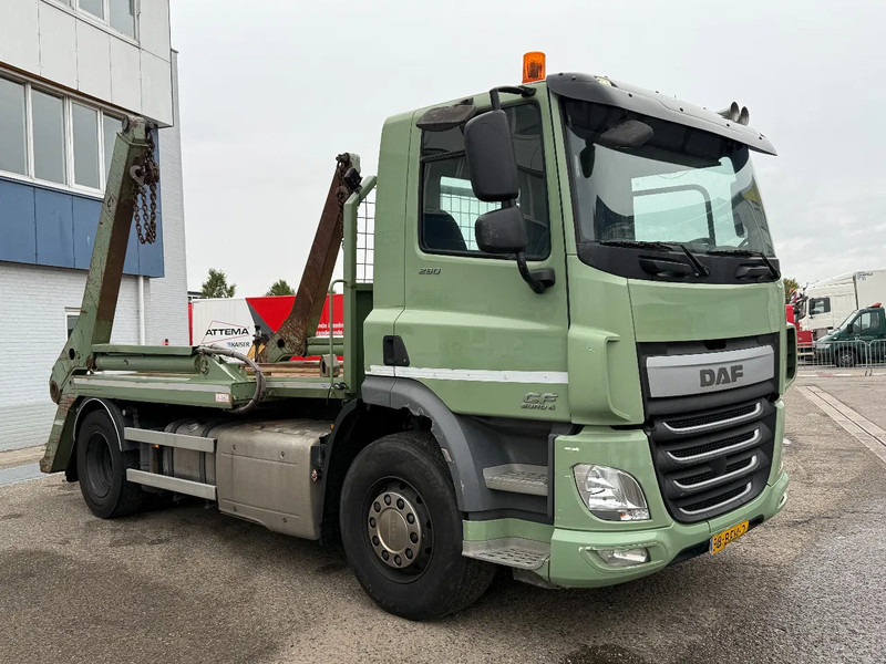 Camión portacontenedor de cadenas DAF CF 290 4X2 EURO 6 + MULTILIFT SKIPLOADER (HIAB): foto 9
