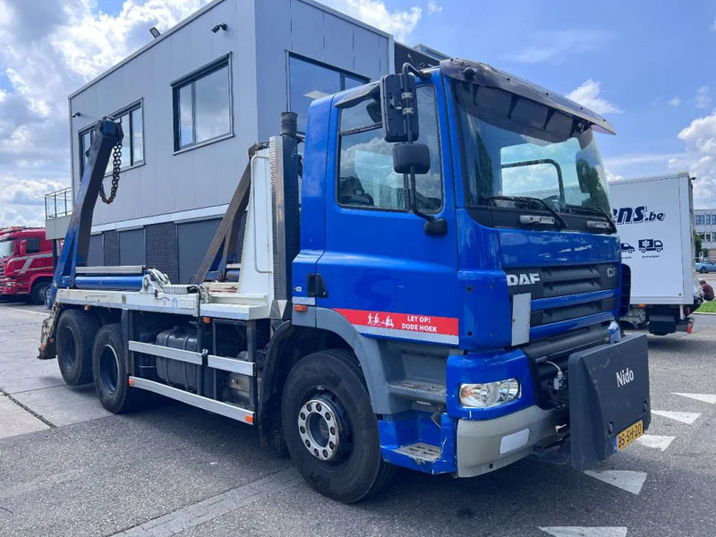 DAF CF 85.360 6X2 EURO 5 HYVA SKIPLOADER + NIDO - Camión portacontenedor de cadenas: foto 3 DAF CF 85.360 6X2 EURO 5 HYVA SKIPLOADER + NIDO - Camión portacontenedor de cadenas: foto 3