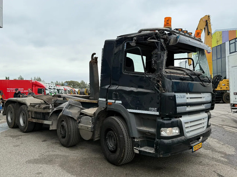 DAF CF 85.460 8X4 EURO 5 - FULL STEEL SUSP. - MANUAL GEAR - BIG AXLES + VDL HOOKLIFT - Camión multibasculante: foto 3 DAF CF 85.460 8X4 EURO 5 - FULL STEEL SUSP. - MANUAL GEAR - BIG AXLES + VDL HOOKLIFT - Camión multibasculante: foto 3
