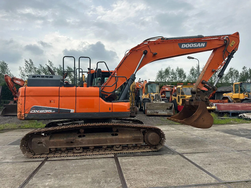 Doosan DX235LC 5 - ONLY 4226 HOURS - - Excavadora de cadenas: foto 2 Doosan DX235LC 5 - ONLY 4226 HOURS - - Excavadora de cadenas: foto 2