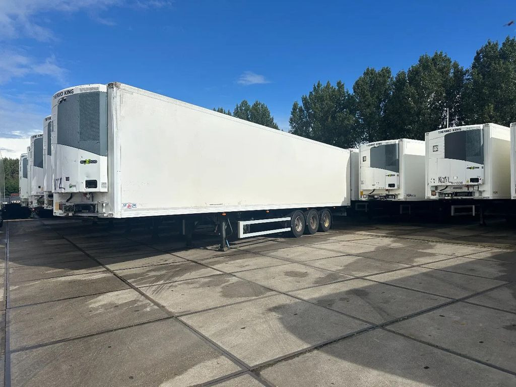 Gray & Adams 12 X THERMO KING SLX 200 -13,4X2,5X - Semirremolque frigorífico: foto 1 Gray & Adams 12 X THERMO KING SLX 200 -13,4X2,5X - Semirremolque frigorífico: foto 1