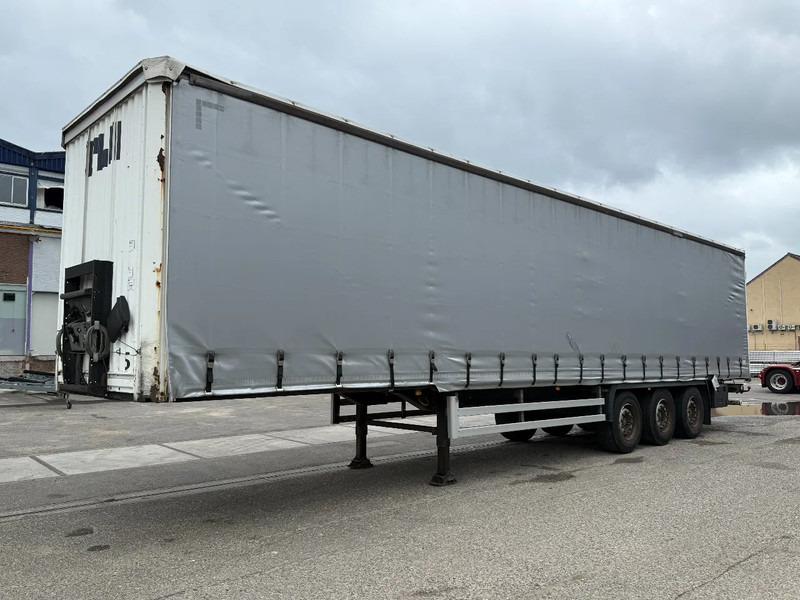 Kässbohrer XS - 3 AXLE - SAF + SLIDING ROOF - DISC BRAKES - Semirremolque lona: foto 1 Kässbohrer XS - 3 AXLE - SAF + SLIDING ROOF - DISC BRAKES - Semirremolque lona: foto 1