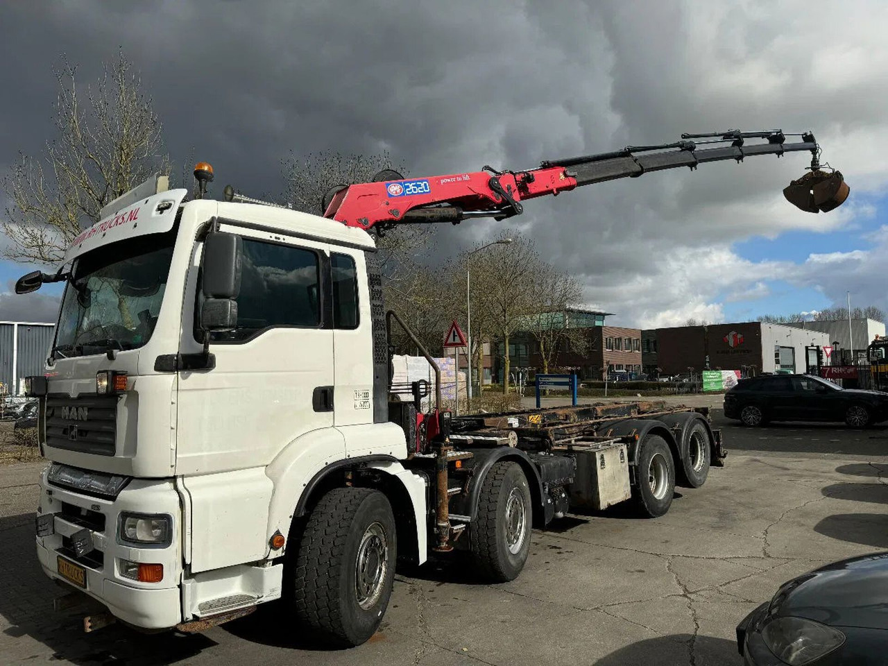 MAN TGA 35.440 8X2 - EURO 4 + HMF 2620K-RC 2018! + R - Camión grúa: foto 2 MAN TGA 35.440 8X2 - EURO 4 + HMF 2620K-RC 2018! + R - Camión grúa: foto 2