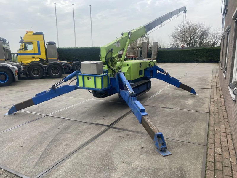 Maeda MC-305C - Grúa sobre orugas: foto 4 Maeda MC-305C - Grúa sobre orugas: foto 4