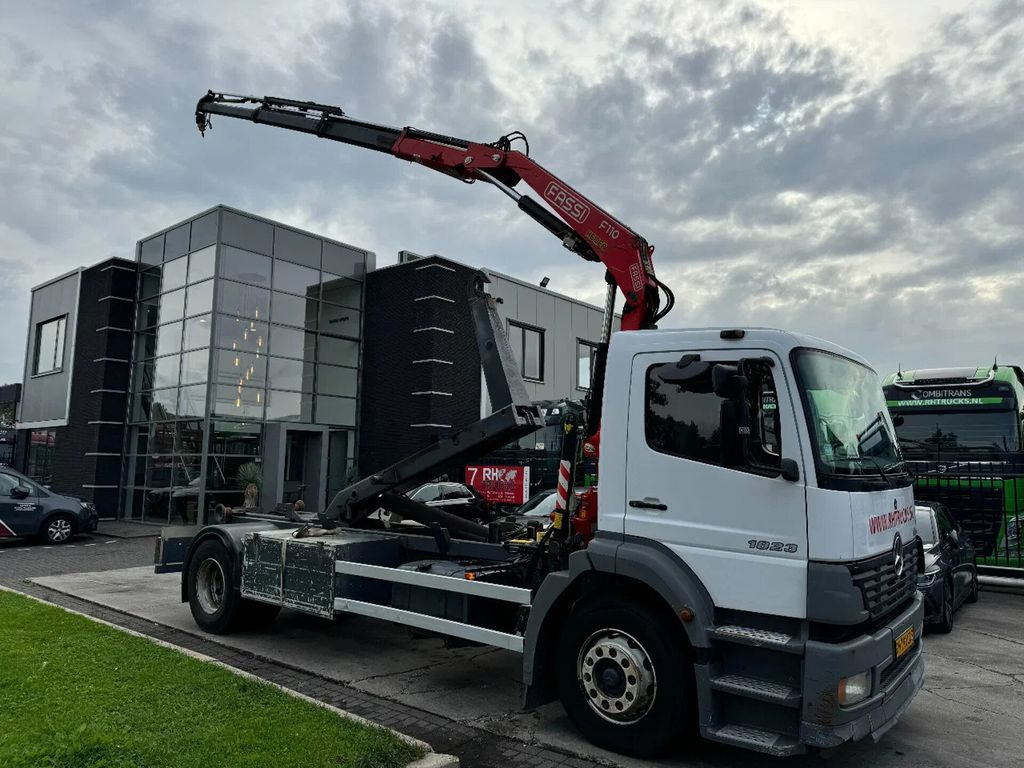 Mercedes-Benz LS 1923 ATEGO + 2011 FASSI F110 + 2011 VDS HOOKL - Camión multibasculante, Camión grúa: foto 3 Mercedes-Benz LS 1923 ATEGO + 2011 FASSI F110 + 2011 VDS HOOKL - Camión multibasculante, Camión grúa: foto 3