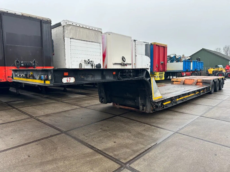 Nooteboom OSDBAZ-45VV, 3 AXLE STEERING, 3,6 M EXTENDABLE - Semirremolque góndola rebajadas: foto 4 Nooteboom OSDBAZ-45VV, 3 AXLE STEERING, 3,6 M EXTENDABLE - Semirremolque góndola rebajadas: foto 4