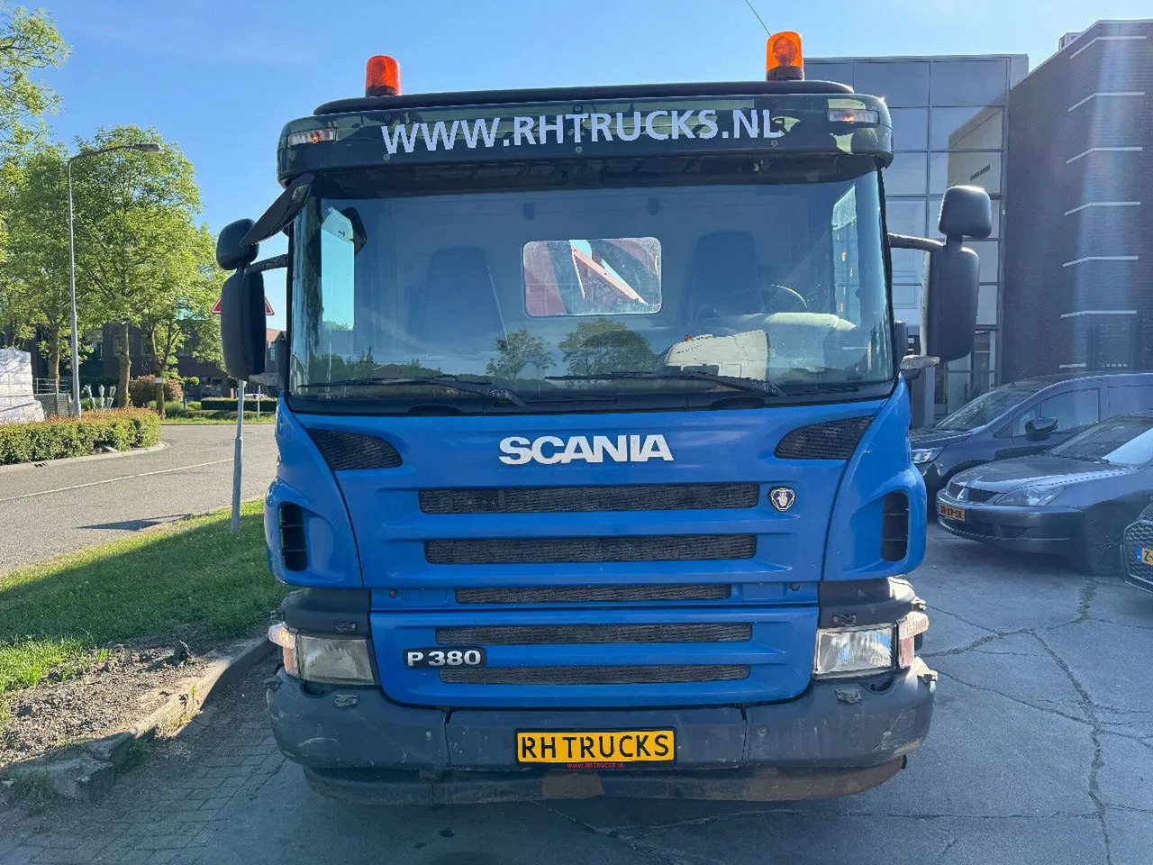 Scania P380 8X4 PALFINGER HOOK + PALFINGER PK16502 + RE - Camión grúa: foto 5 Scania P380 8X4 PALFINGER HOOK + PALFINGER PK16502 + RE - Camión grúa: foto 5