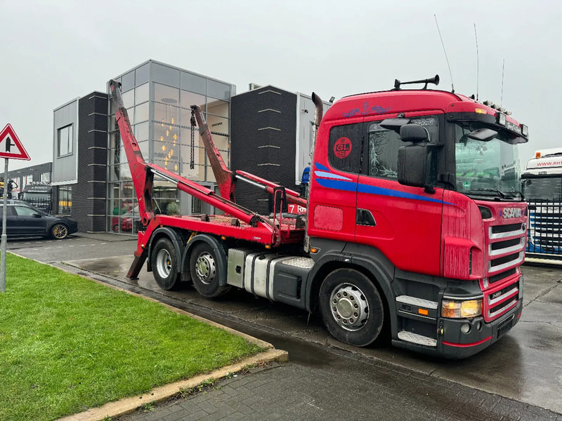 Scania R420 6X2 MULTILIFT SLT 180 - Camión portacontenedor de cadenas: foto 2 Scania R420 6X2 MULTILIFT SLT 180 - Camión portacontenedor de cadenas: foto 2