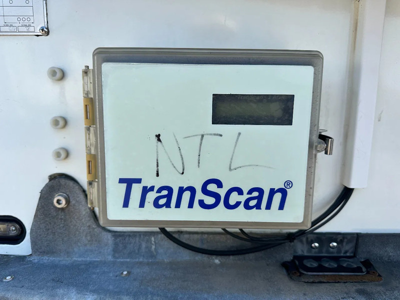 Schmitz Cargobull Schmitz Cargobull PRICES FROM €6950 TO €8950,- 40 X CARRIER 1850 MT D/E SAF AXELS - Semirremolque frigorífico: foto 4 Schmitz Cargobull Schmitz Cargobull PRICES FROM €6950 TO €8950,- 40 X CARRIER 1850 MT D/E SAF AXELS - Semirremolque frigorífico: foto 4