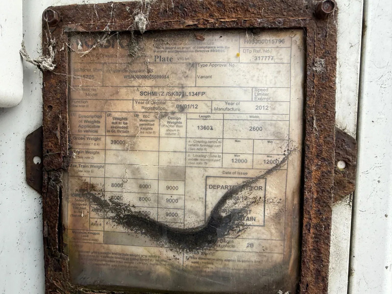 Schmitz Cargobull Schmitz Cargobull PRICES FROM €6950 TO €8950,- 40 X CARRIER 1850 MT D/E SAF AXELS - Semirremolque frigorífico: foto 3 Schmitz Cargobull Schmitz Cargobull PRICES FROM €6950 TO €8950,- 40 X CARRIER 1850 MT D/E SAF AXELS - Semirremolque frigorífico: foto 3