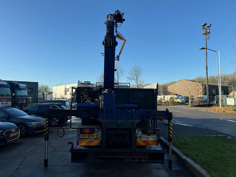 Volvo FM 340 6X2 EFFER 140 2S EURO 3 - Camión grúa: foto 5 Volvo FM 340 6X2 EFFER 140 2S EURO 3 - Camión grúa: foto 5