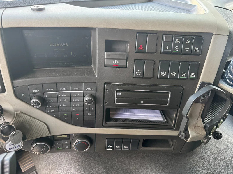 Camión multibasculante Volvo FM 410 6X2 EURO 6 VDL 21T HOOK: foto 20