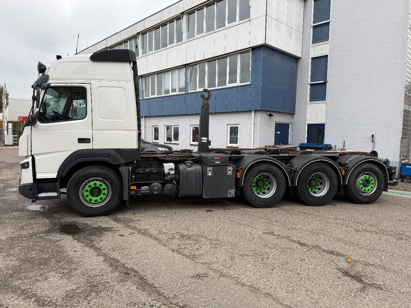 Volvo FMX 500 8x4 HOOKLIFT HIAB XR22SL61, LAST AXLE STEERING - Camión multibasculante: foto 4 Volvo FMX 500 8x4 HOOKLIFT HIAB XR22SL61, LAST AXLE STEERING - Camión multibasculante: foto 4