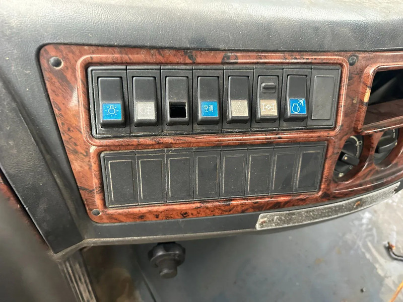 Autogrúa XCMG QY20B.5 6X6 FULL STEEL: foto 17 Autogrúa XCMG QY20B.5 6X6 FULL STEEL: foto 17