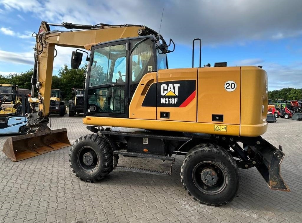 CAT M 318 F - Excavadora de ruedas: foto 4 CAT M 318 F - Excavadora de ruedas: foto 4