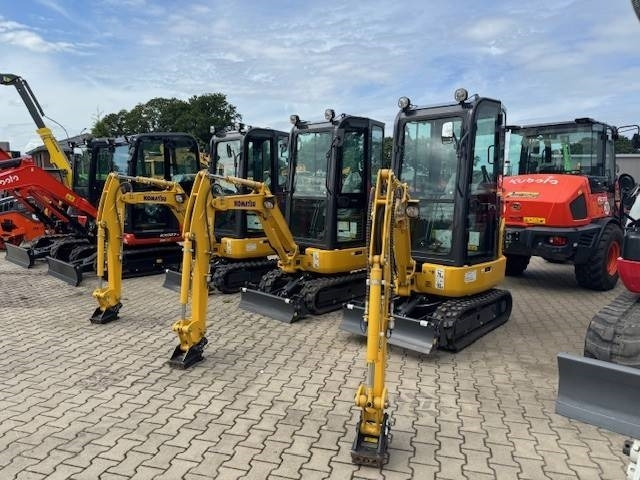 KOMATSU PC16 - Miniexcavadora: foto 1 KOMATSU PC16 - Miniexcavadora: foto 1