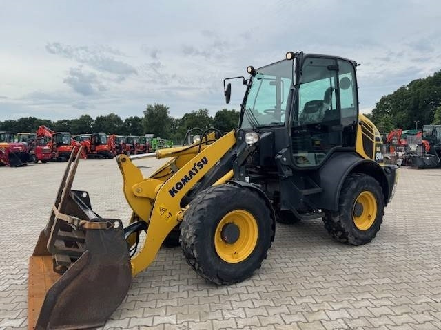 KOMATSU WA 80M - Cargadora de ruedas: foto 3 KOMATSU WA 80M - Cargadora de ruedas: foto 3