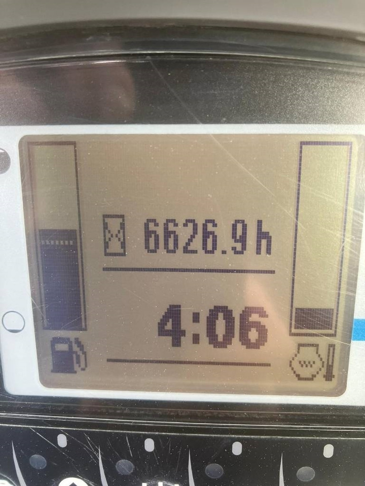 Kubota KX 080-4 Zentralschmierung - Miniexcavadora: foto 4 Kubota KX 080-4 Zentralschmierung - Miniexcavadora: foto 4