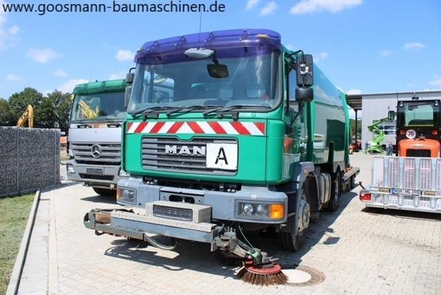 Barredora vial MAN M 2000: foto 13