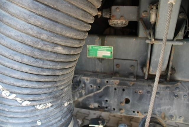 Barredora vial MAN M 2000: foto 8