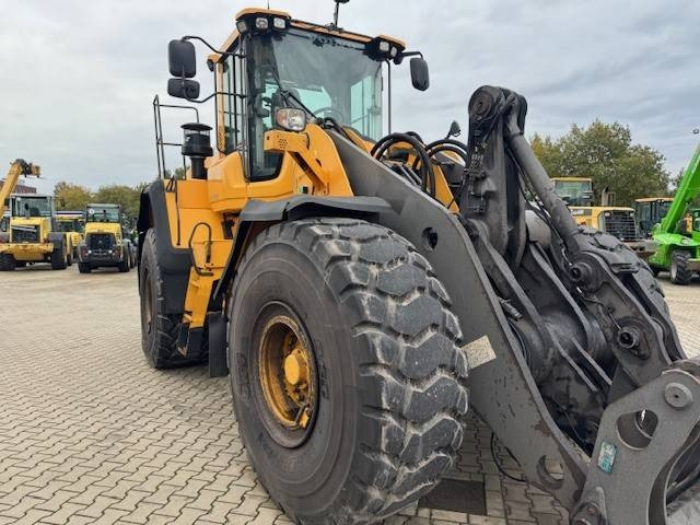 Volvo L 180 H - Cargadora de ruedas: foto 1 Volvo L 180 H - Cargadora de ruedas: foto 1