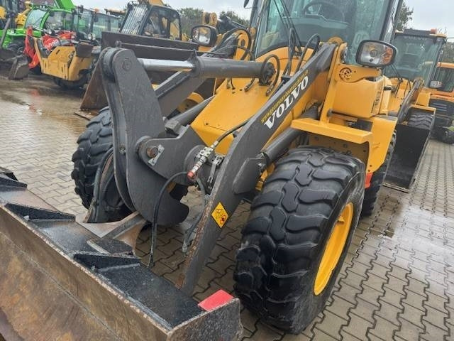 Volvo L 30 G - Cargadora de ruedas: foto 4 Volvo L 30 G - Cargadora de ruedas: foto 4