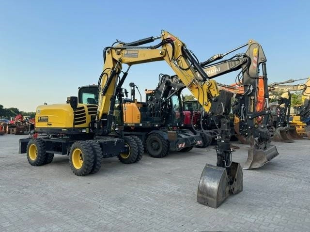 Yanmar B 110 W - Excavadora de ruedas: foto 2 Yanmar B 110 W - Excavadora de ruedas: foto 2